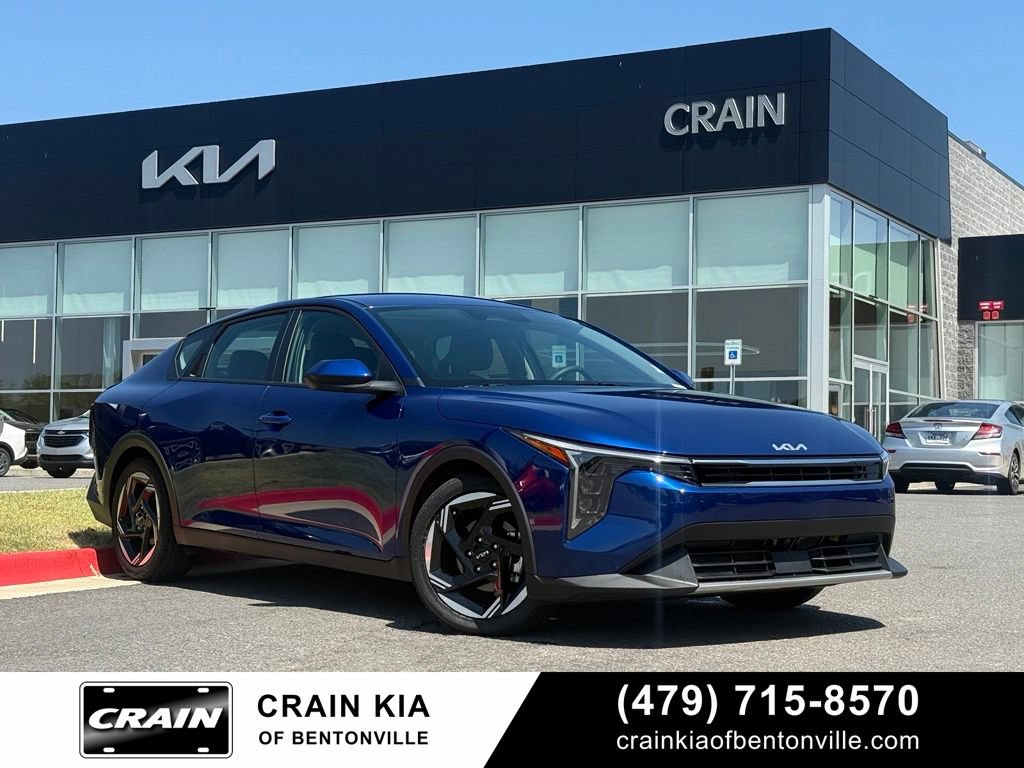 Certified 2025 Kia K4 EX FWD image 1