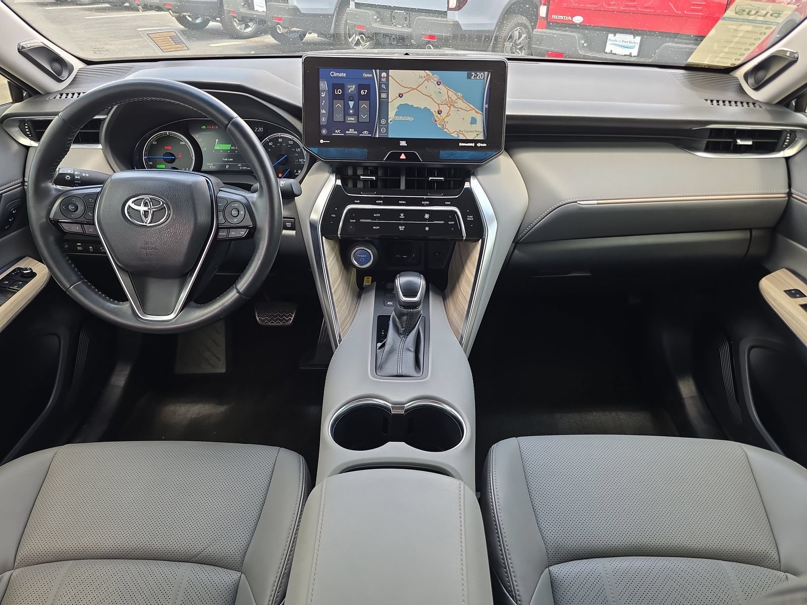 Used 2021 Toyota Venza Limited AWD/4WD image 8