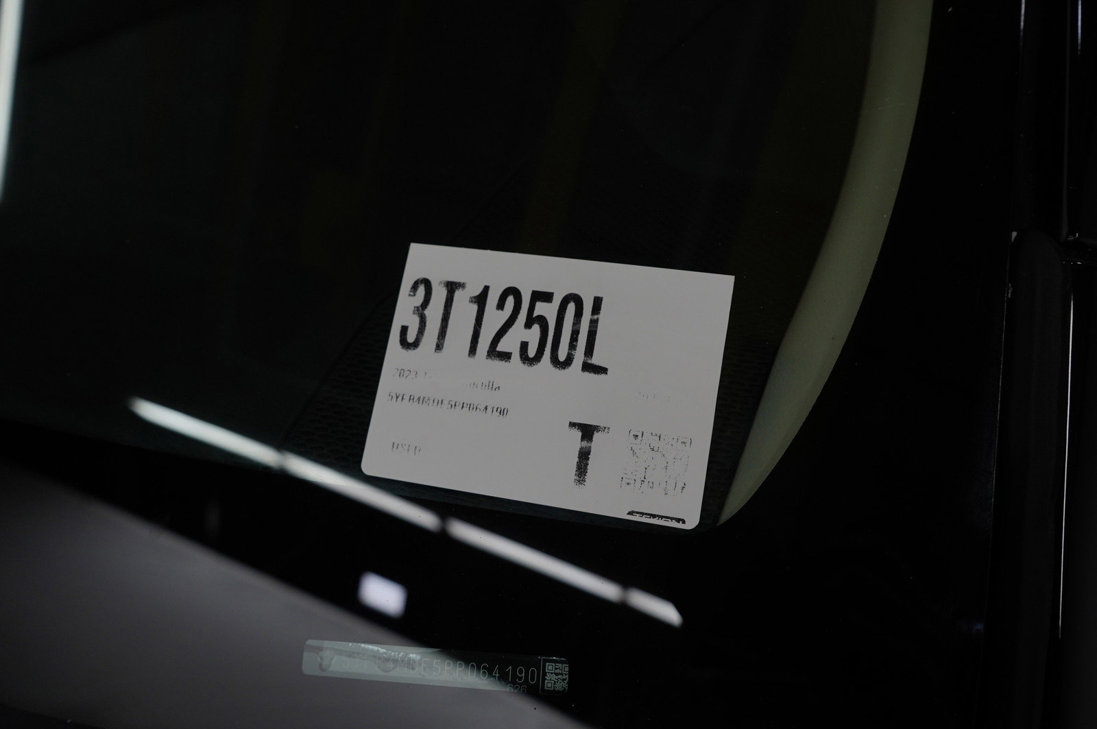 Used 2023 Toyota Corolla LE image 27