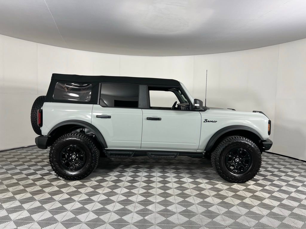 Used 2024 Ford Bronco Wildtrak image 5