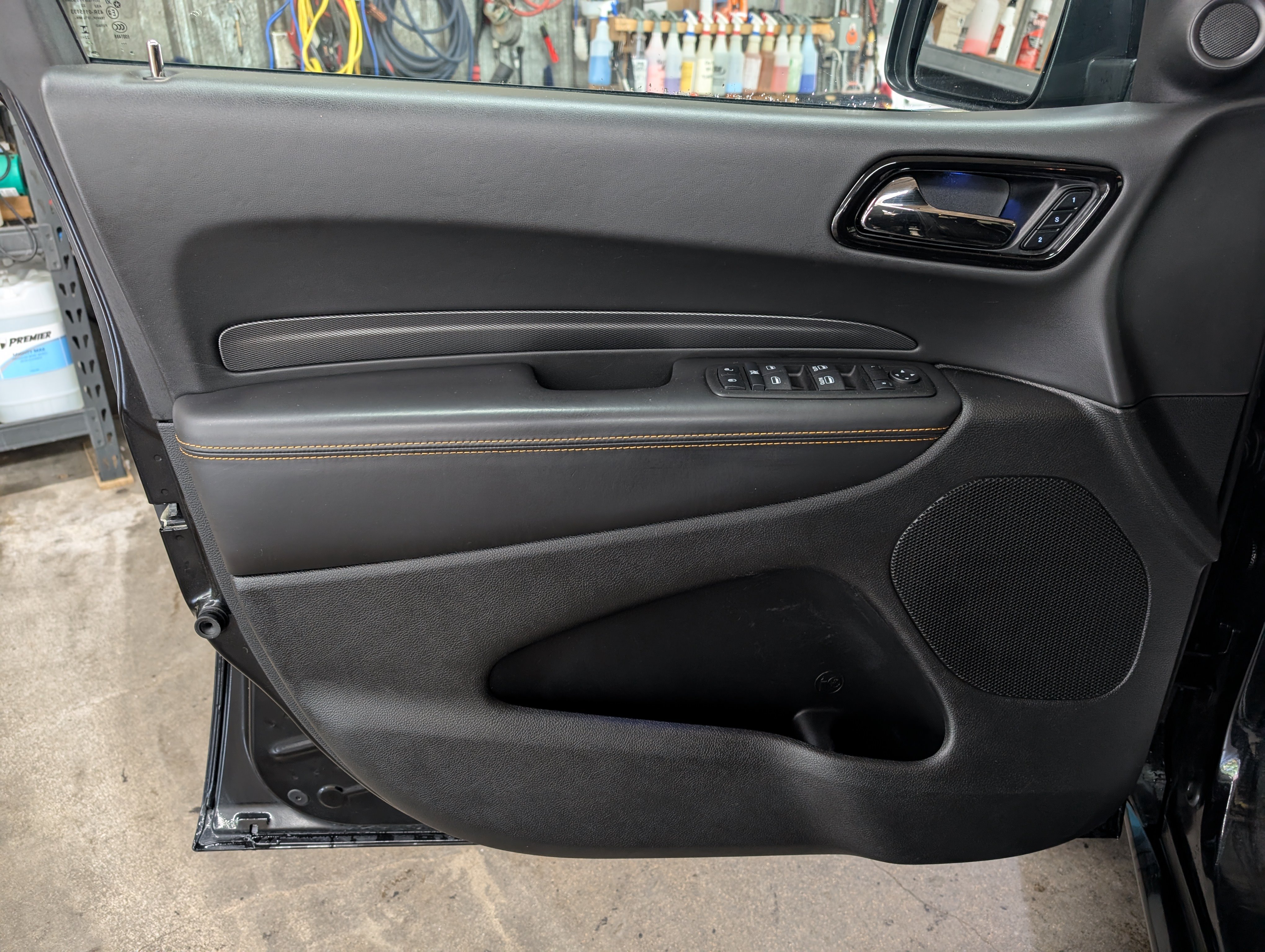 Used 2023 Dodge Durango R/T AWD/4WD image 11