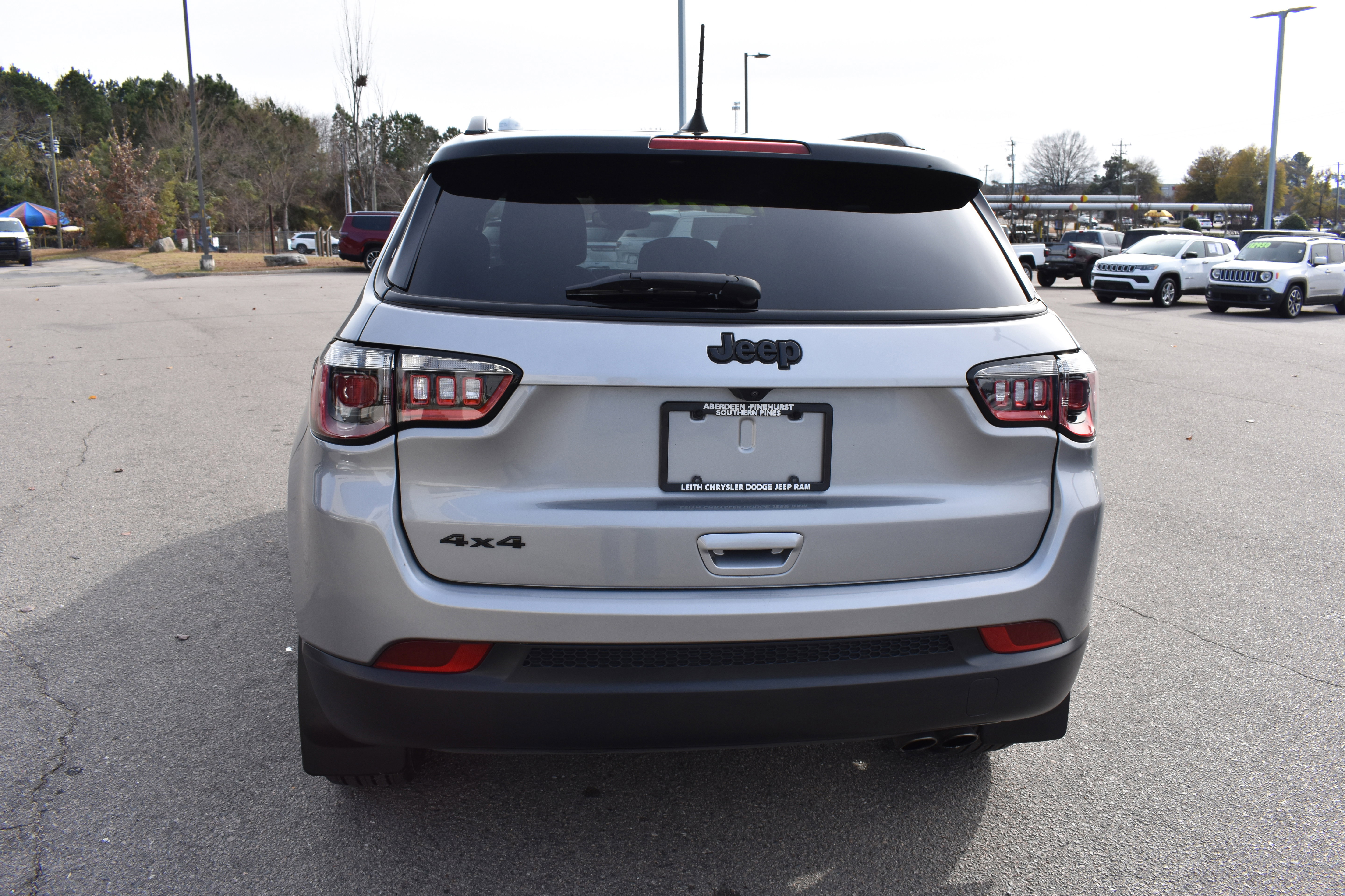 Used 2022 Jeep Compass Altitude w/ Convenience Group image 8