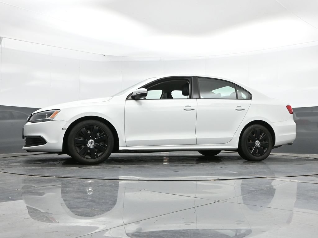 Used 2014 Volkswagen Jetta SE FWD image 34