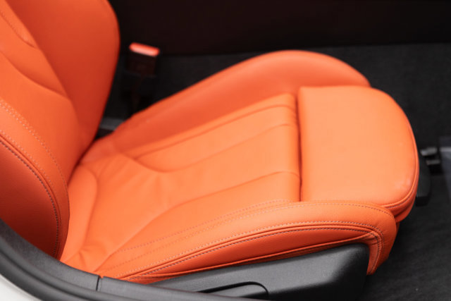 Used 2025 BMW Z4 M40i w/ Edition image 70