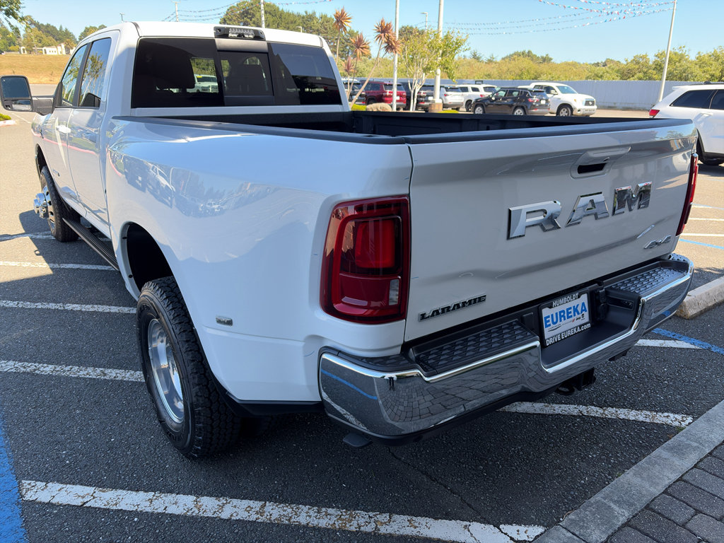 New 2026 RAM 3500 Laramie AWD/4WD image 20