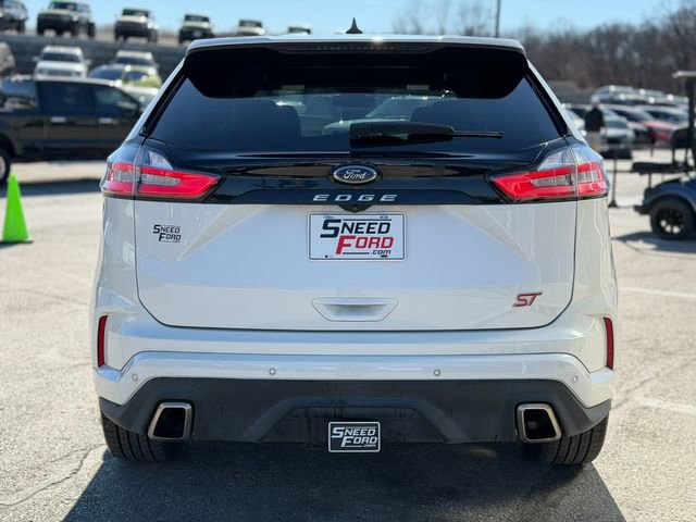 Used 2022 Ford Edge ST AWD/4WD image 6