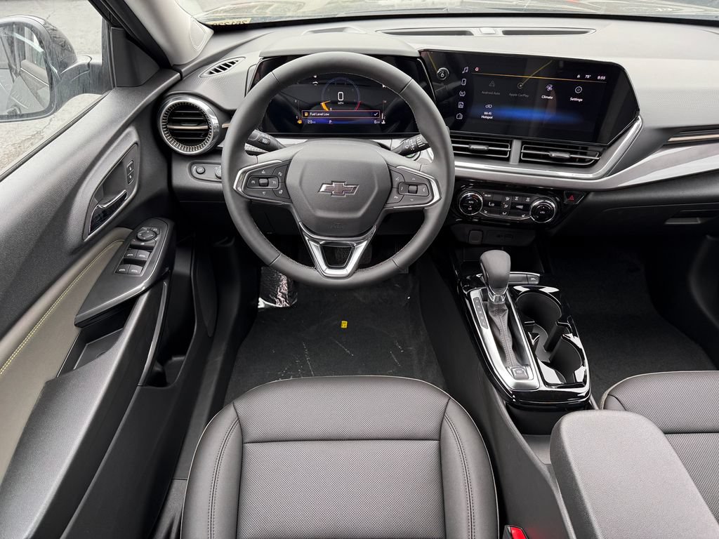 New 2026 Chevrolet Trax ACTIV w/ Driver Confidence Package FWD image 11