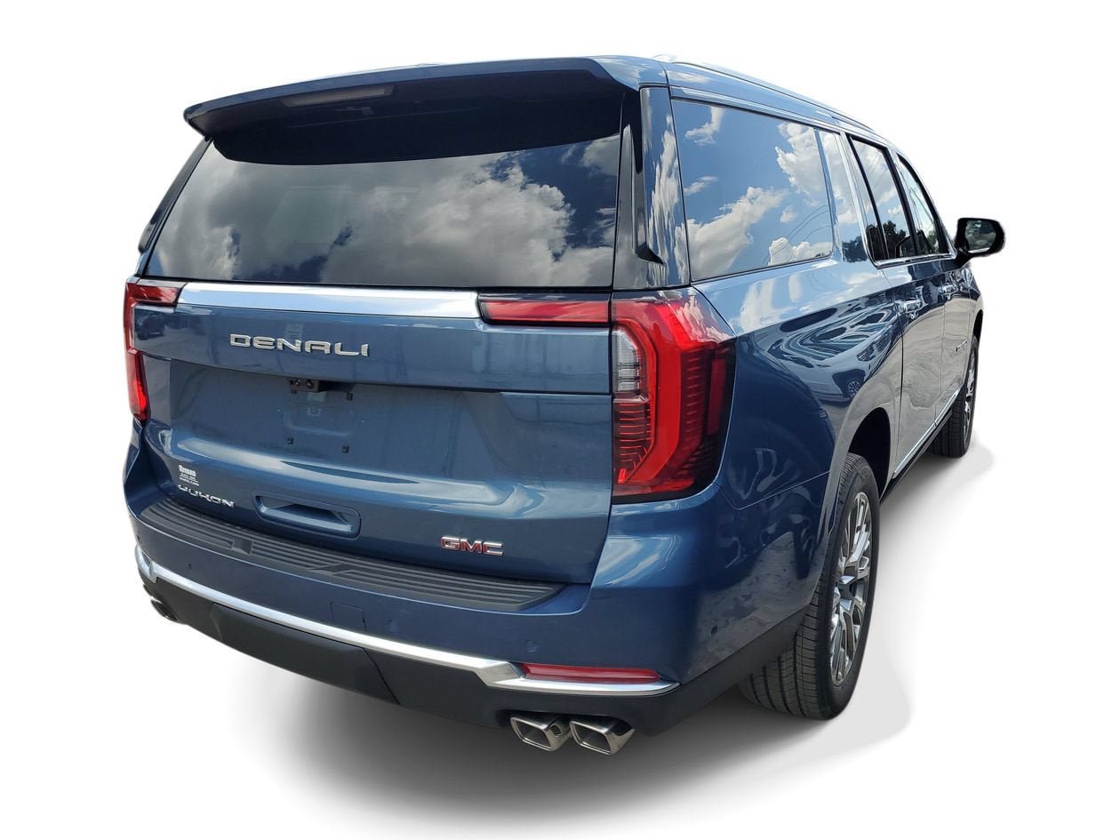 New 2026 GMC Yukon XL Denali w/ Denali Reserve Package AWD/4WD image 5