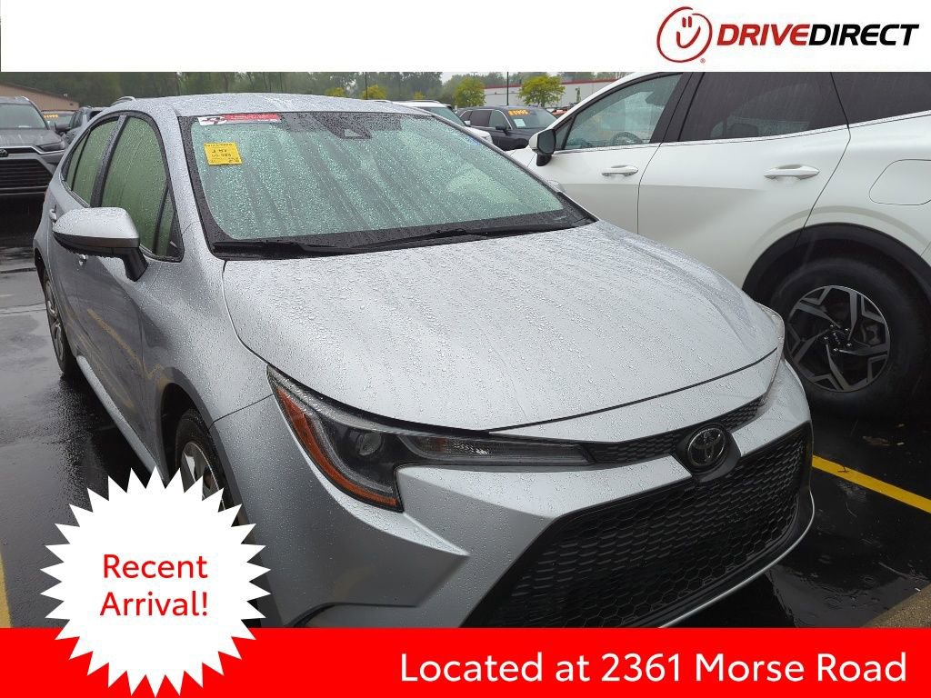 Used 2021 Toyota Corolla LE FWD image 1