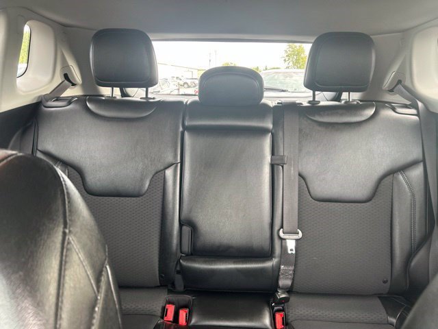 Used 2022 Jeep Compass Latitude FWD image 28