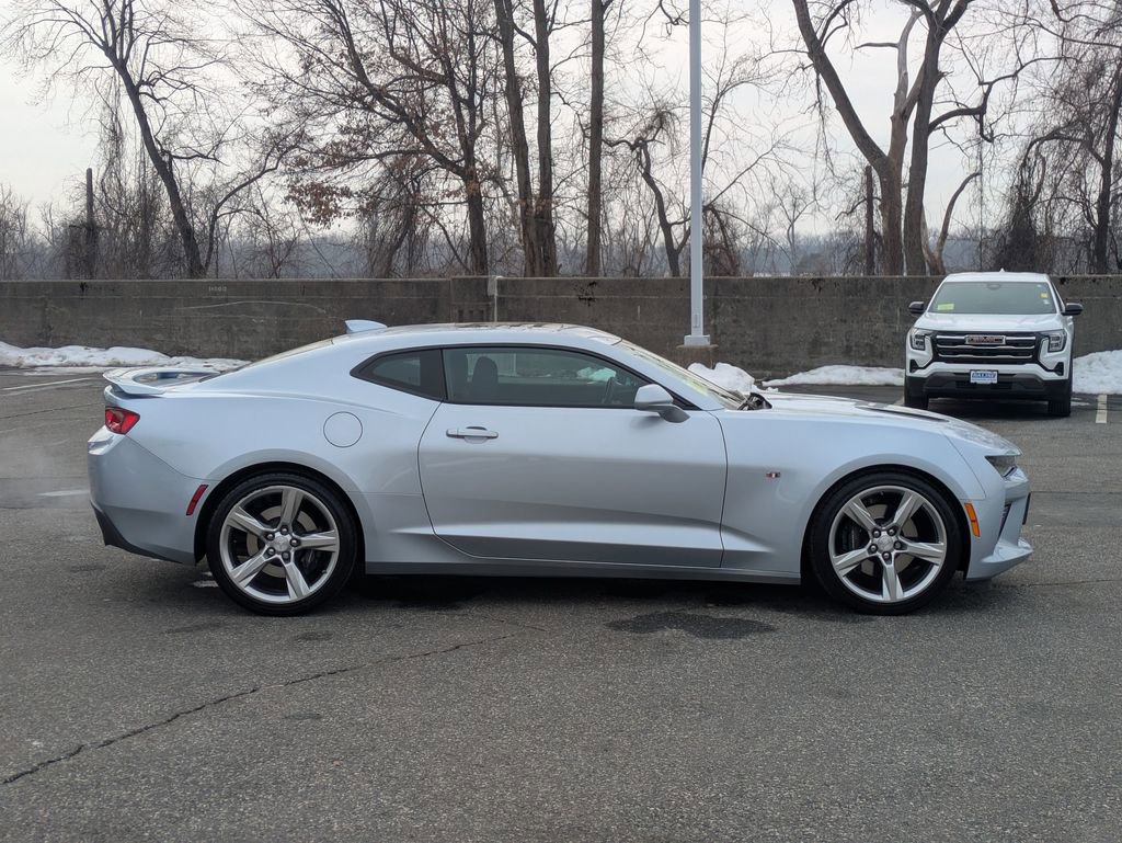 Certified 2018 Chevrolet Camaro SS image 2