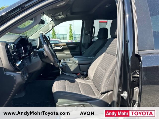 Used 2022 Chevrolet Silverado 1500 LT AWD/4WD image 9