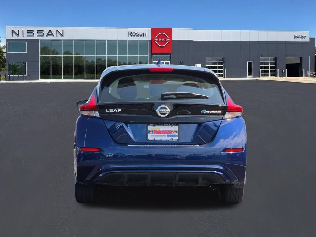 Used 2022 Nissan Leaf S w/ Protection Package FWD image 4