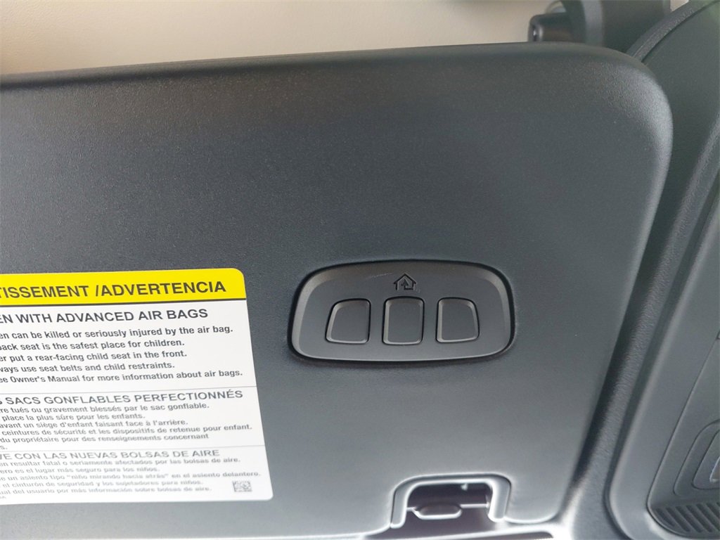 New 2025 Ford Bronco Raptor image 37