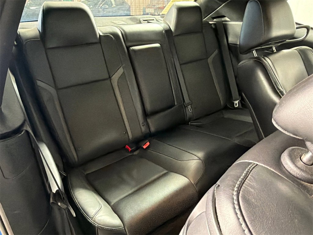 Used 2015 Dodge Challenger SXT Plus image 17
