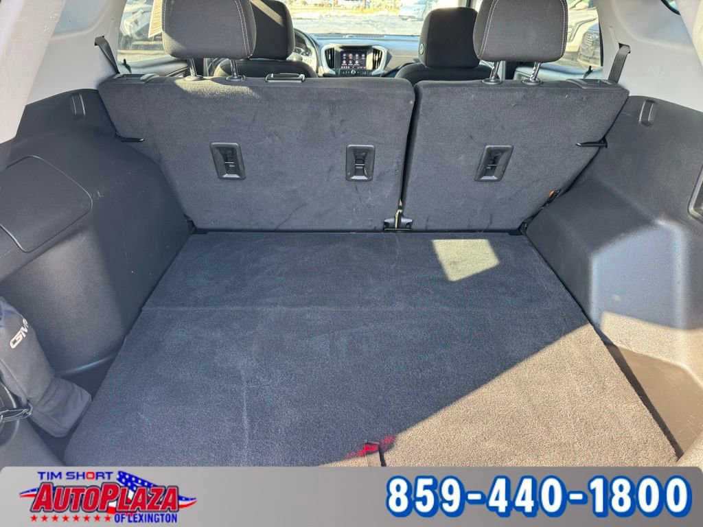 Used 2023 GMC Terrain SLE w/ Driver Convenience Package image 37