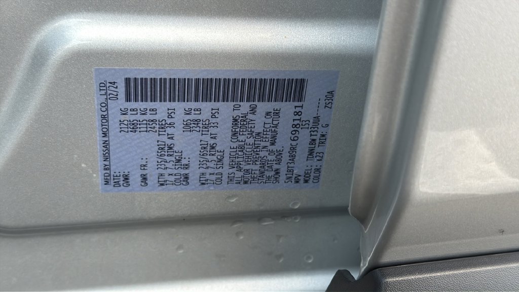 Used 2024 Nissan Rogue S AWD/4WD image 28