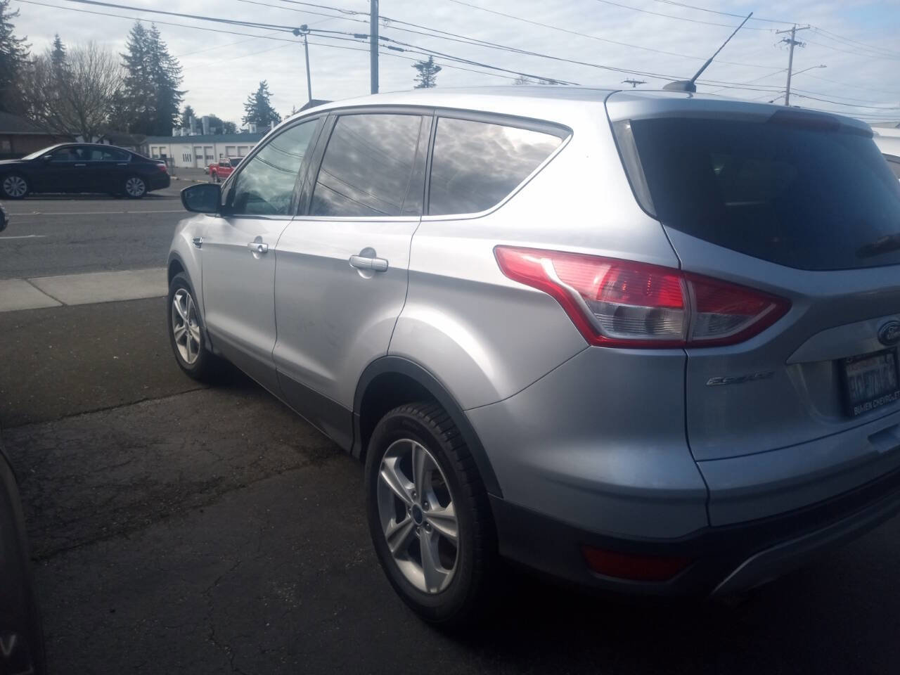 Used 2016 Ford Escape SE image 6