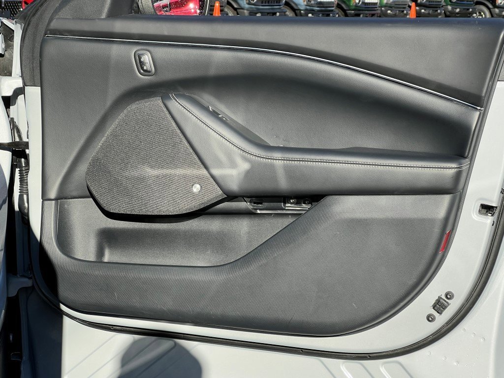 Used 2023 Ford Mustang Mach-E Premium image 10
