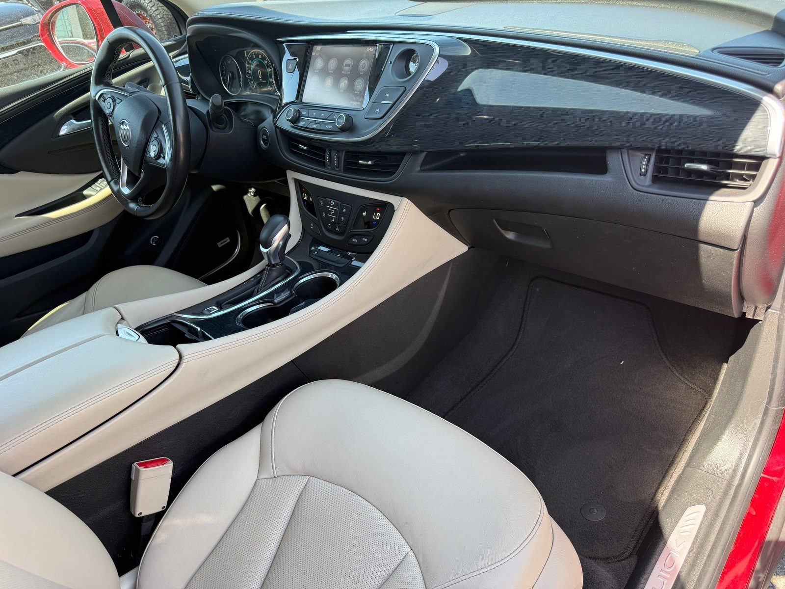 Used 2017 Buick Envision Premium AWD/4WD image 25
