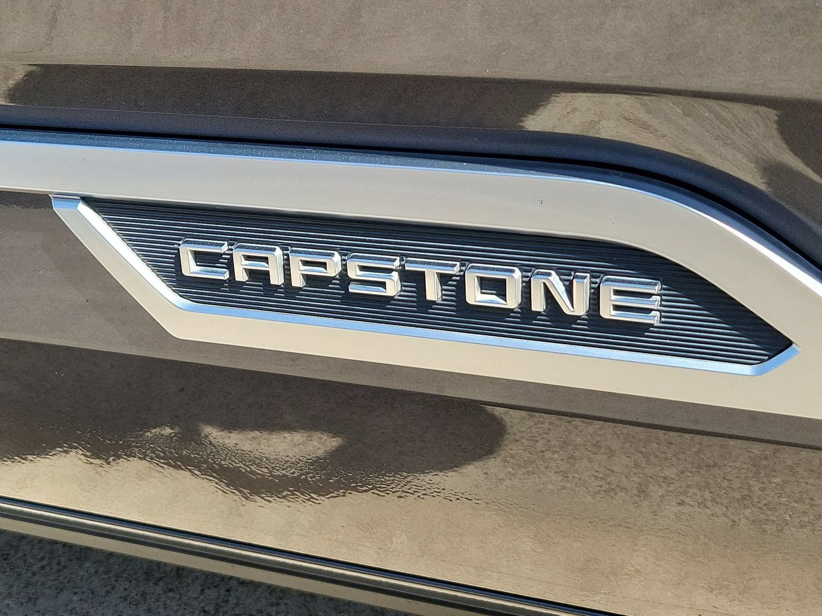 Used 2024 Toyota Sequoia Capstone AWD/4WD image 33
