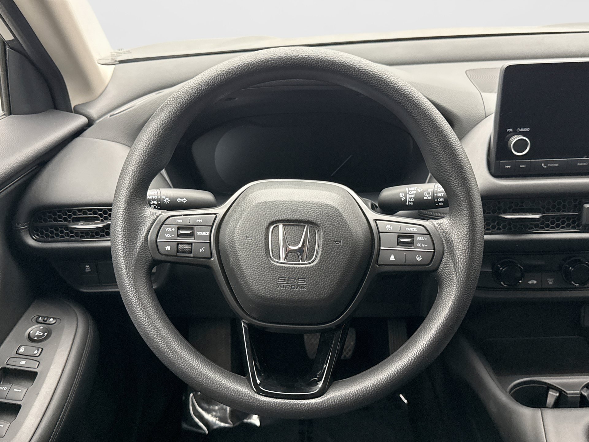 Used 2024 Honda HR-V LX image 12