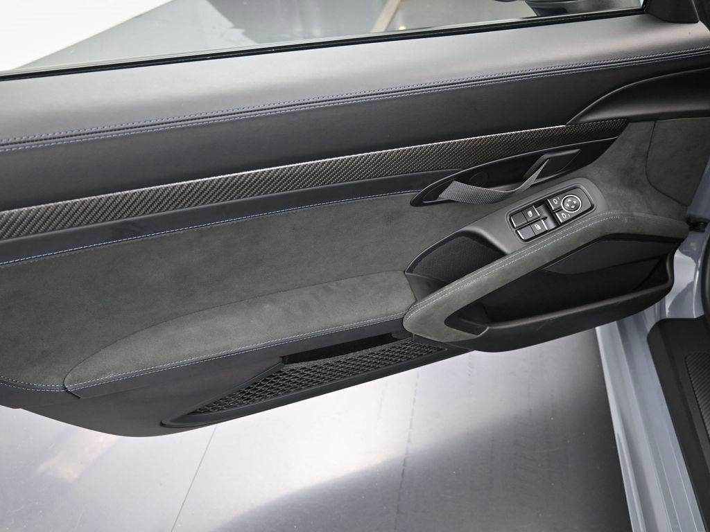 Used 2023 Porsche 718 Cayman GT4 RS image 12