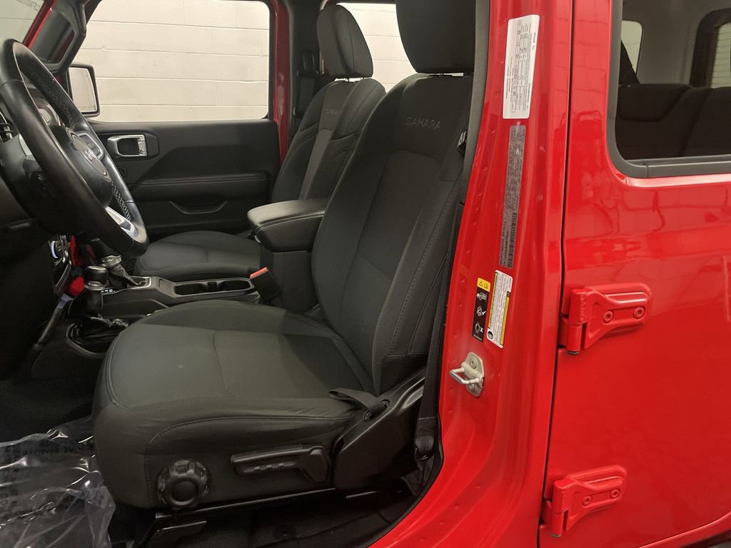 Used 2022 Jeep Wrangler Unlimited Sahara w/ Cold Weather Group image 14