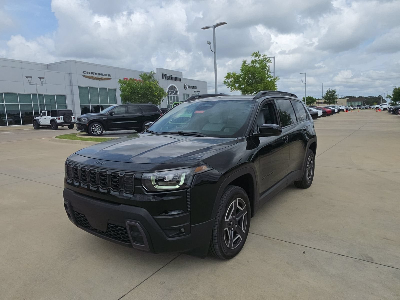 New 2026 Jeep Cherokee Laredo AWD/4WD image 9