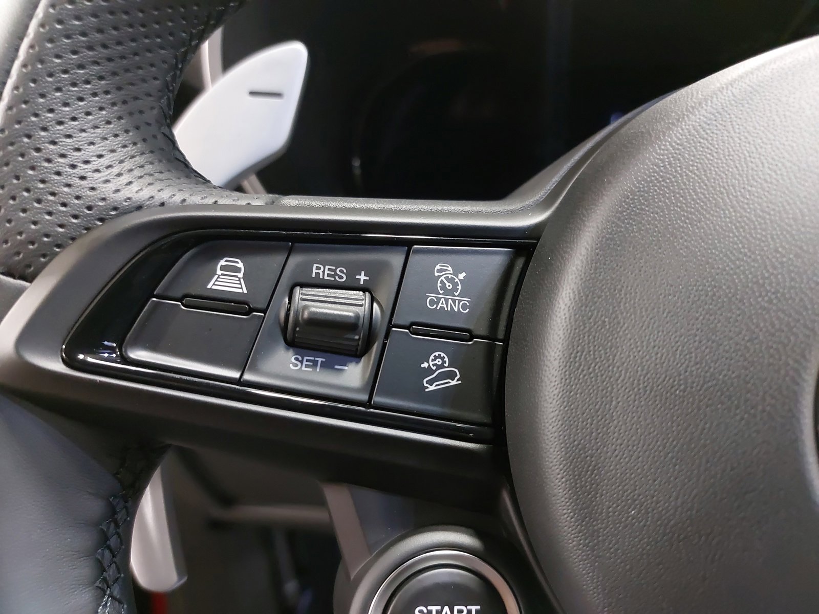 New 2025 Alfa Romeo Stelvio Sprint image 18