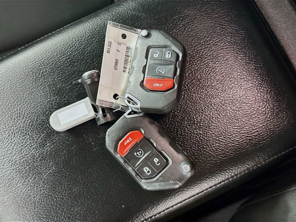 Used 2022 Jeep Wrangler Sport S image 35
