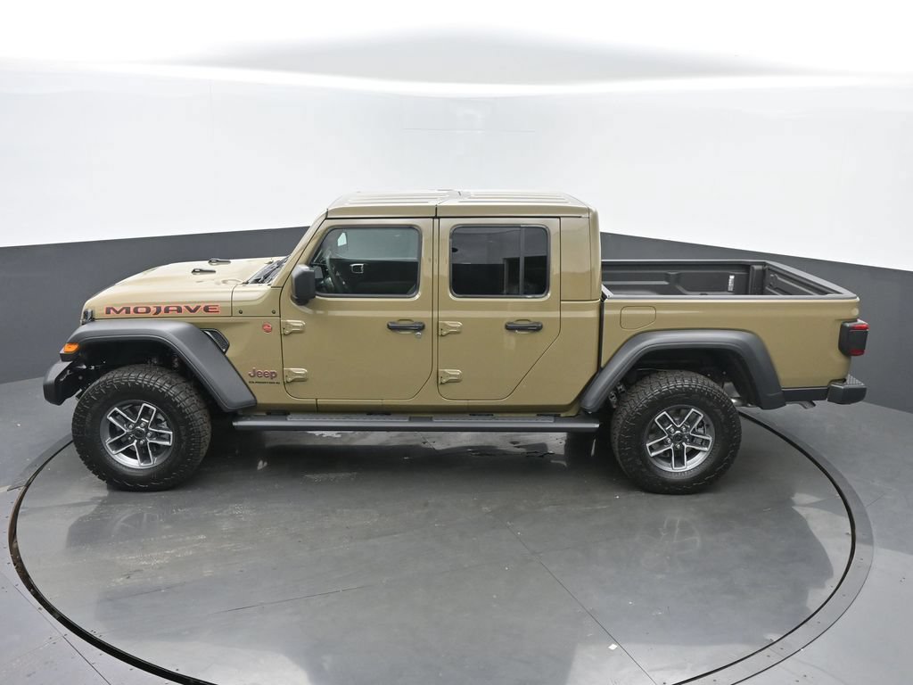 New 2026 Jeep Gladiator Mojave w/ Safety Group AWD/4WD image 38