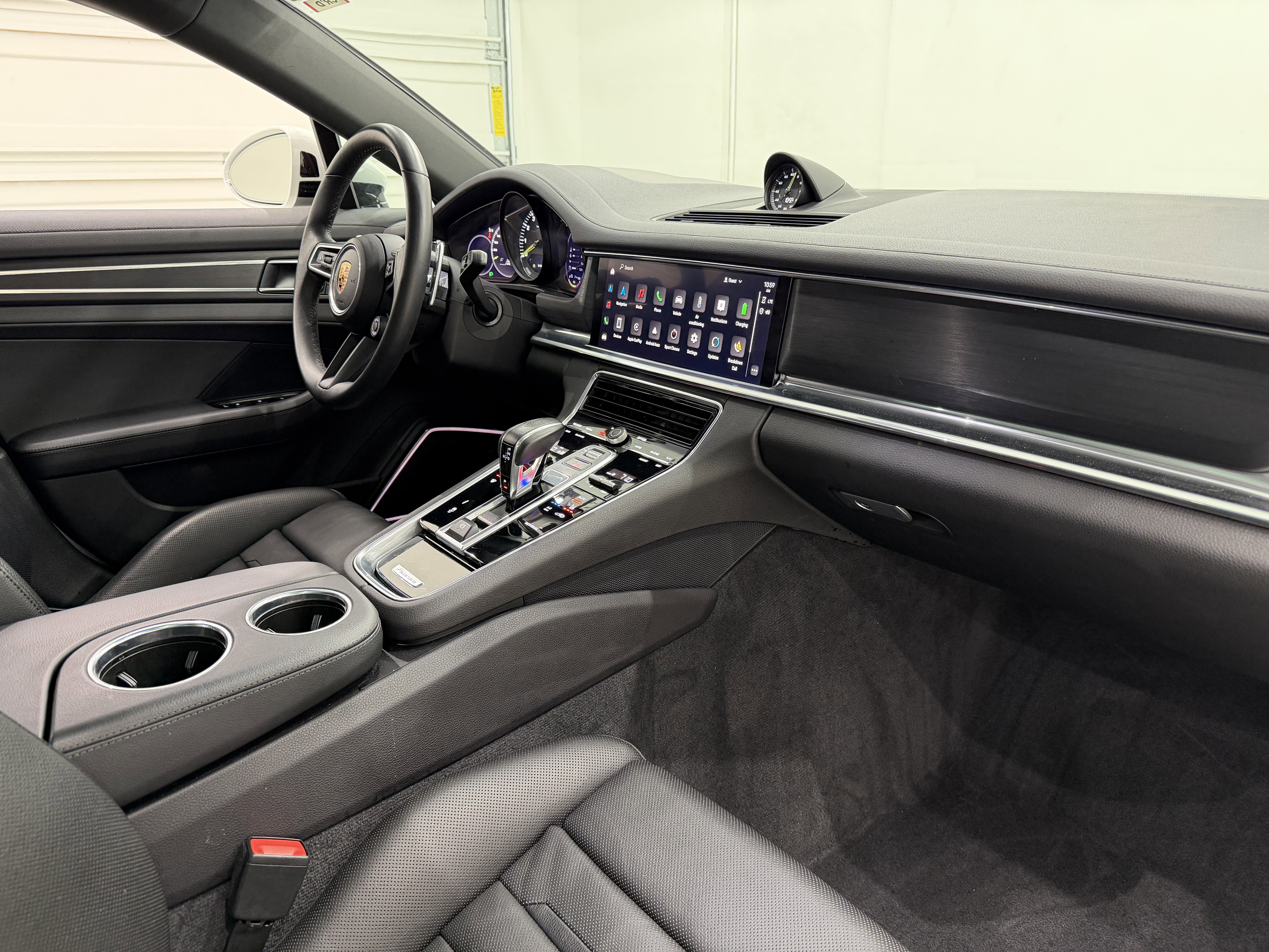 Certified 2023 Porsche Panamera 4 Platinum Edition w/ Assistance Package AWD/4WD image 24