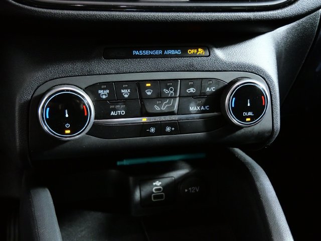 Certified 2025 Ford Escape ST-Line AWD/4WD image 19