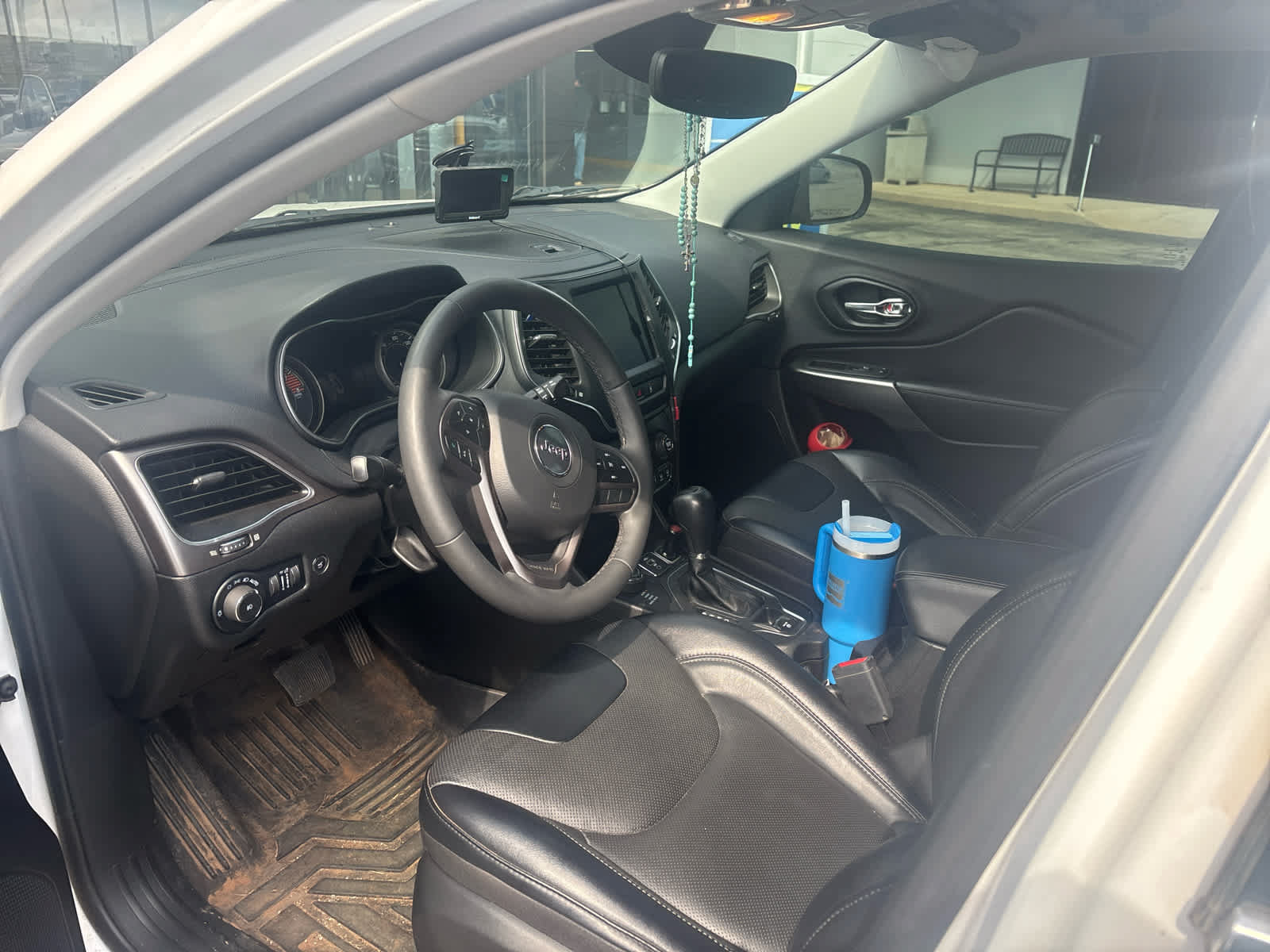 Used 2022 Jeep Cherokee Latitude Lux AWD/4WD image 7