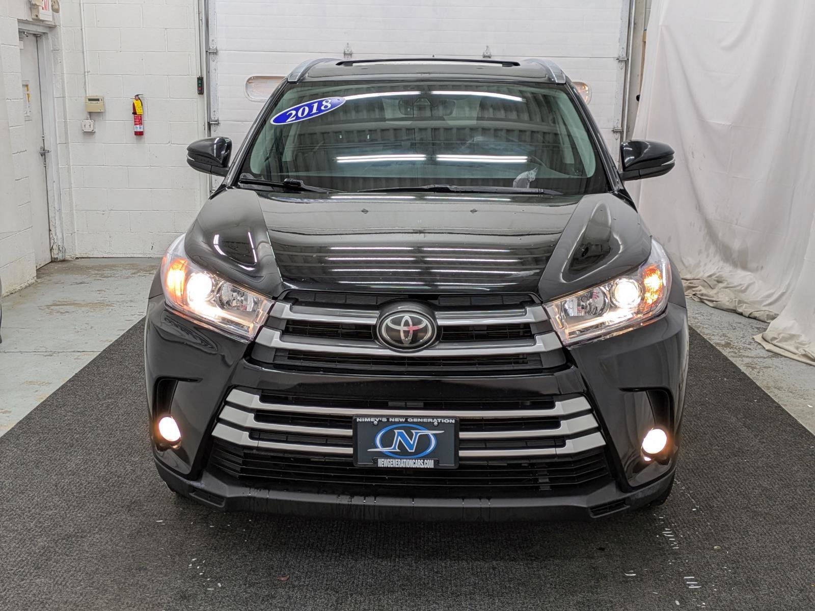 Used 2018 Toyota Highlander XLE image 31