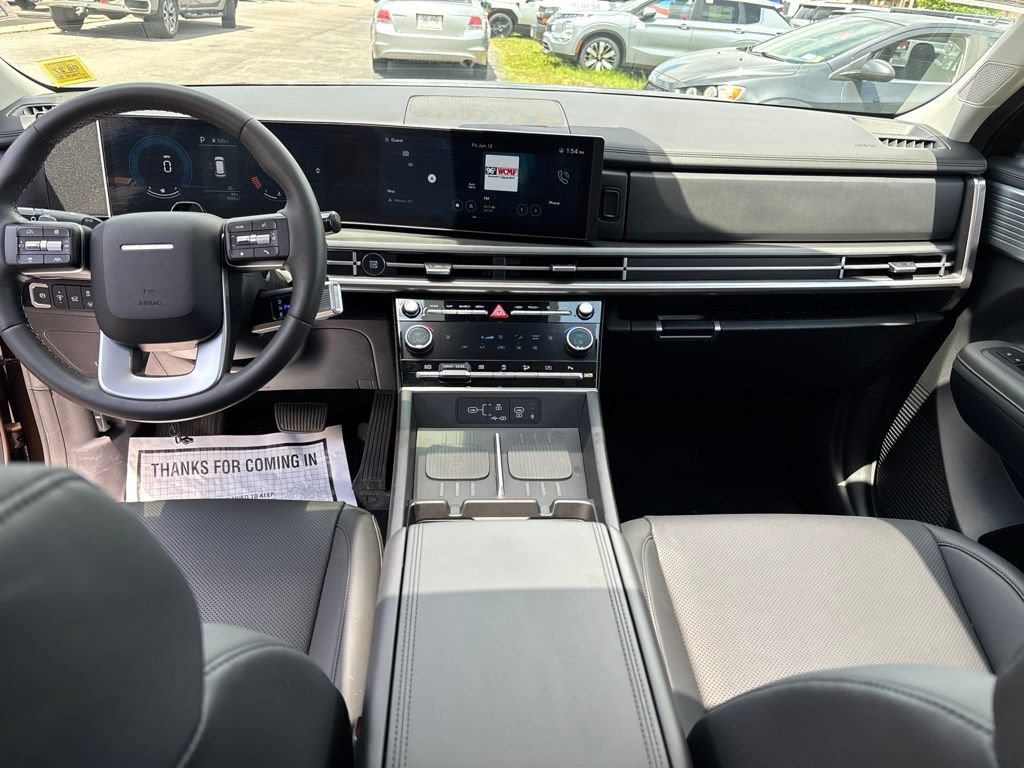 Certified 2025 Hyundai Santa Fe XRT AWD/4WD image 30