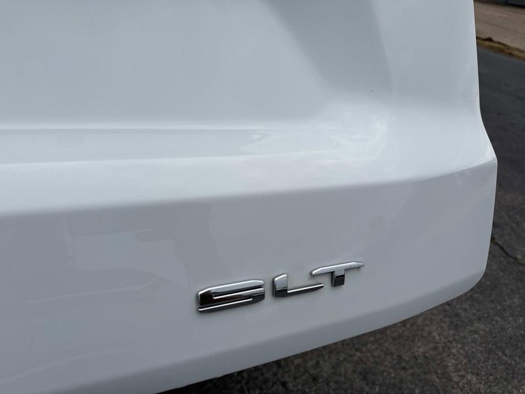 Certified 2023 GMC Yukon SLT image 11