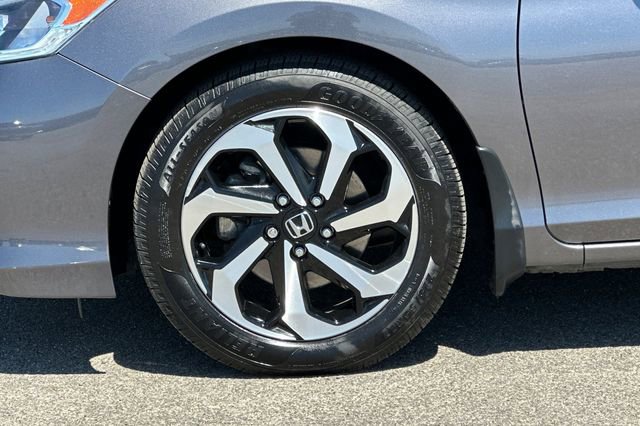 Used 2017 Honda Accord EX-L image 30