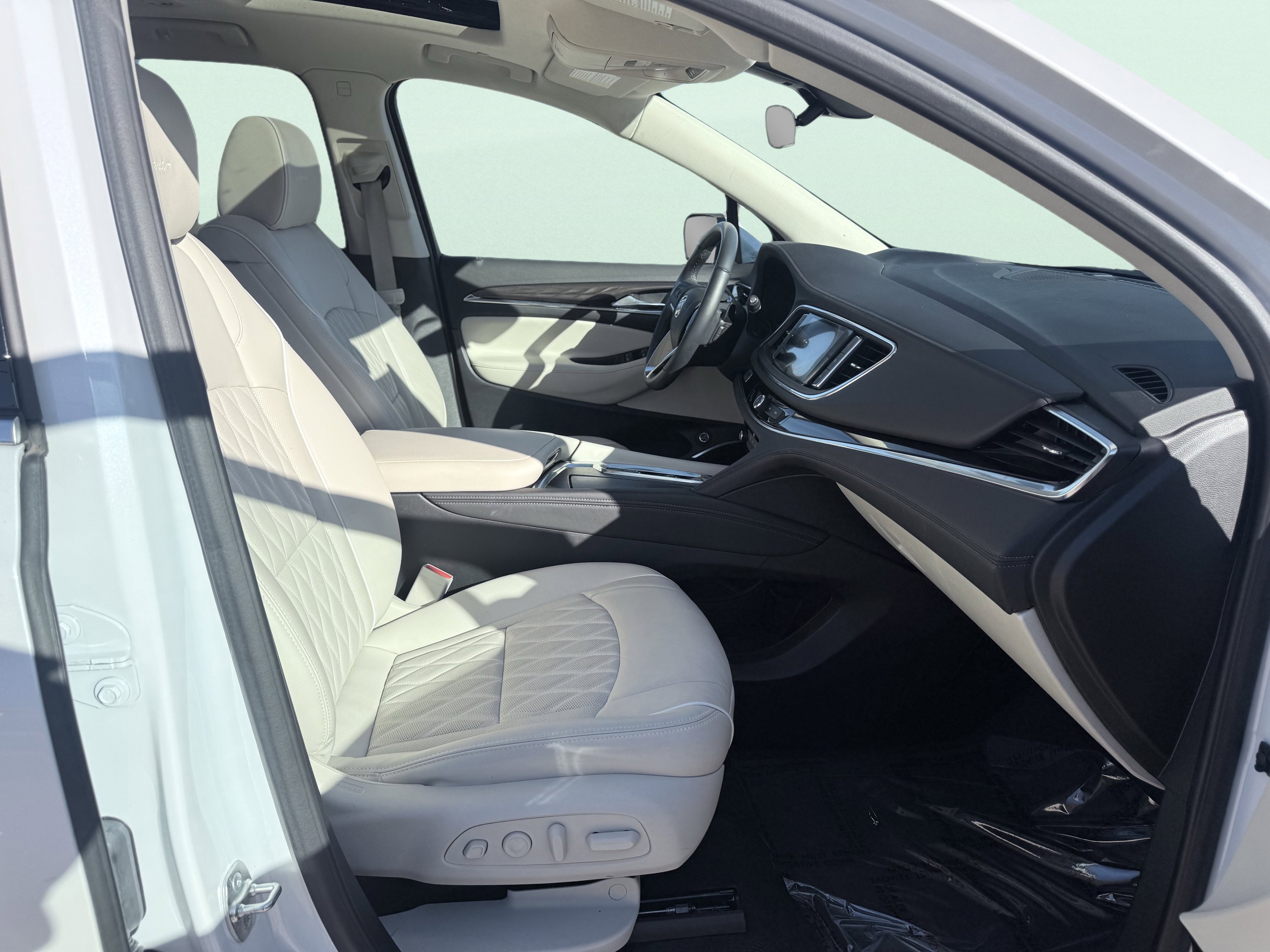 Used 2024 Buick Enclave Avenir w/ LPO, Hit The Road Package image 58