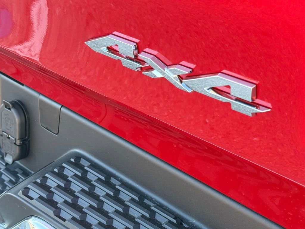 New 2026 RAM 1500 Laramie AWD/4WD image 38