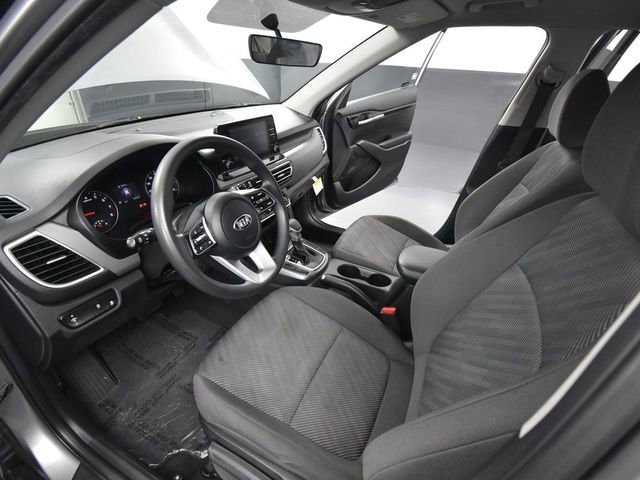 Used 2021 Kia Seltos LX image 21