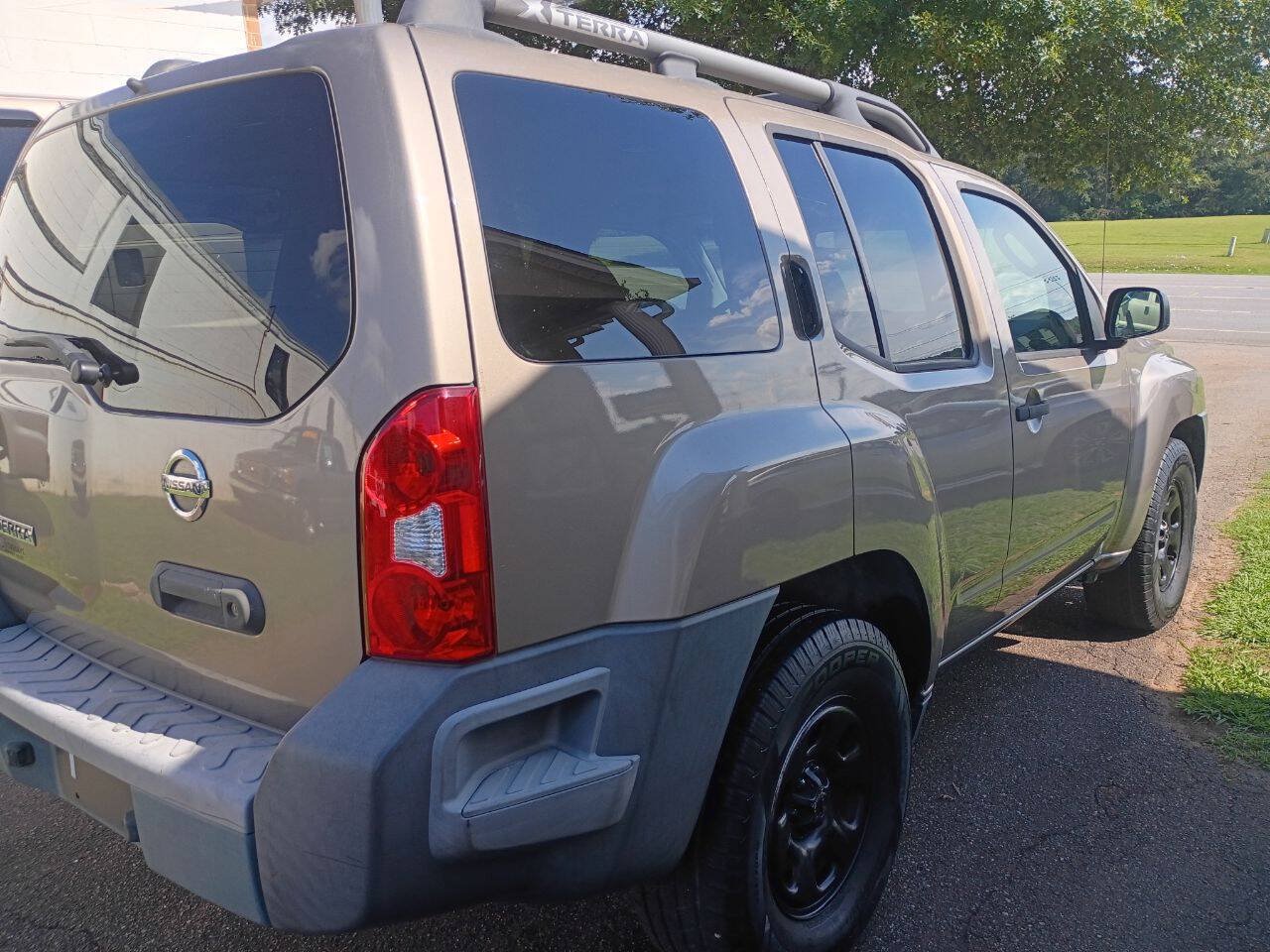 Used 2007 Nissan Xterra X w/ Power Pkg RWD image 5