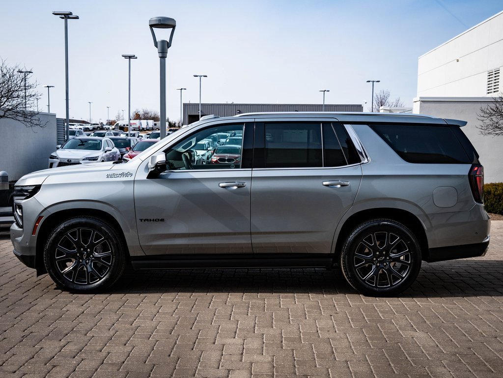 Used 2025 Chevrolet Tahoe High Country image 12