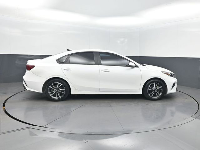 Used 2023 Kia Forte LXS image 33