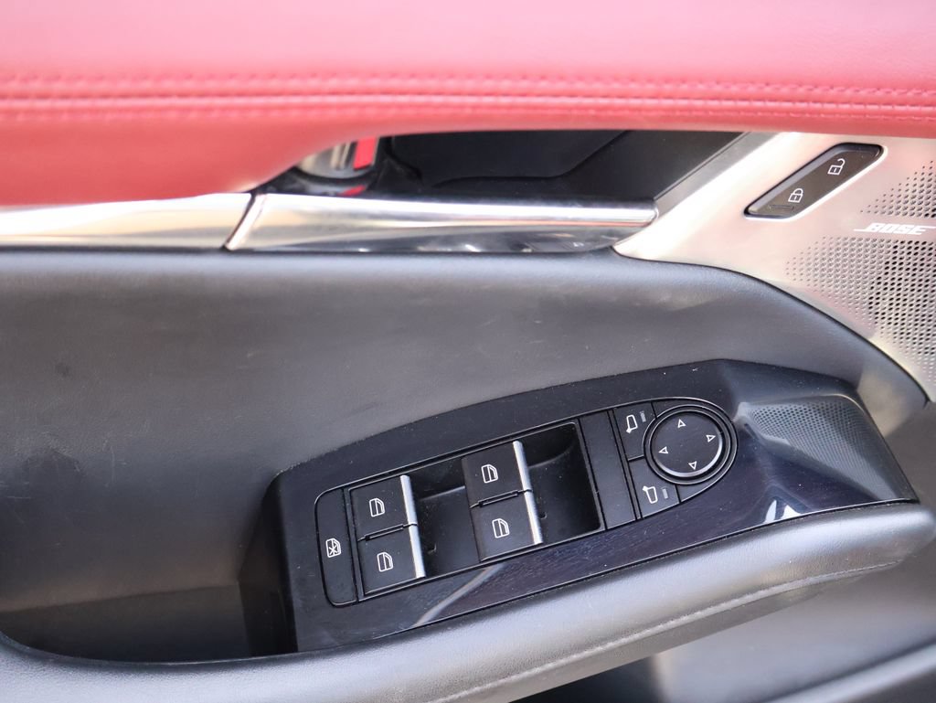 Used 2023 MAZDA MAZDA3 s AWD/4WD image 19