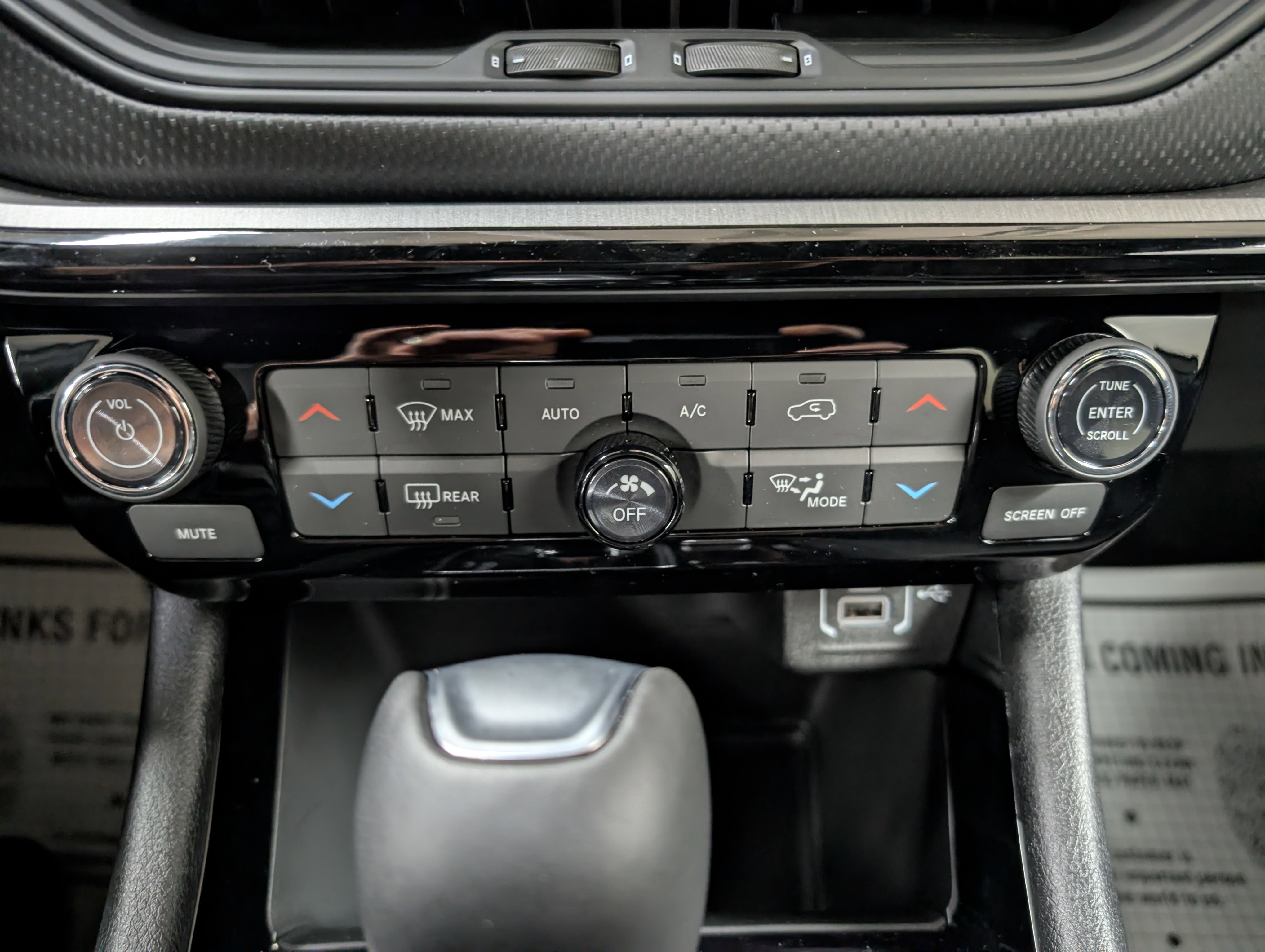 New 2026 Jeep Compass Trailhawk image 9