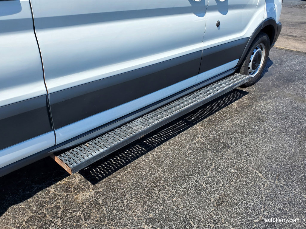 Used 2016 Ford Transit 350 XL image 22