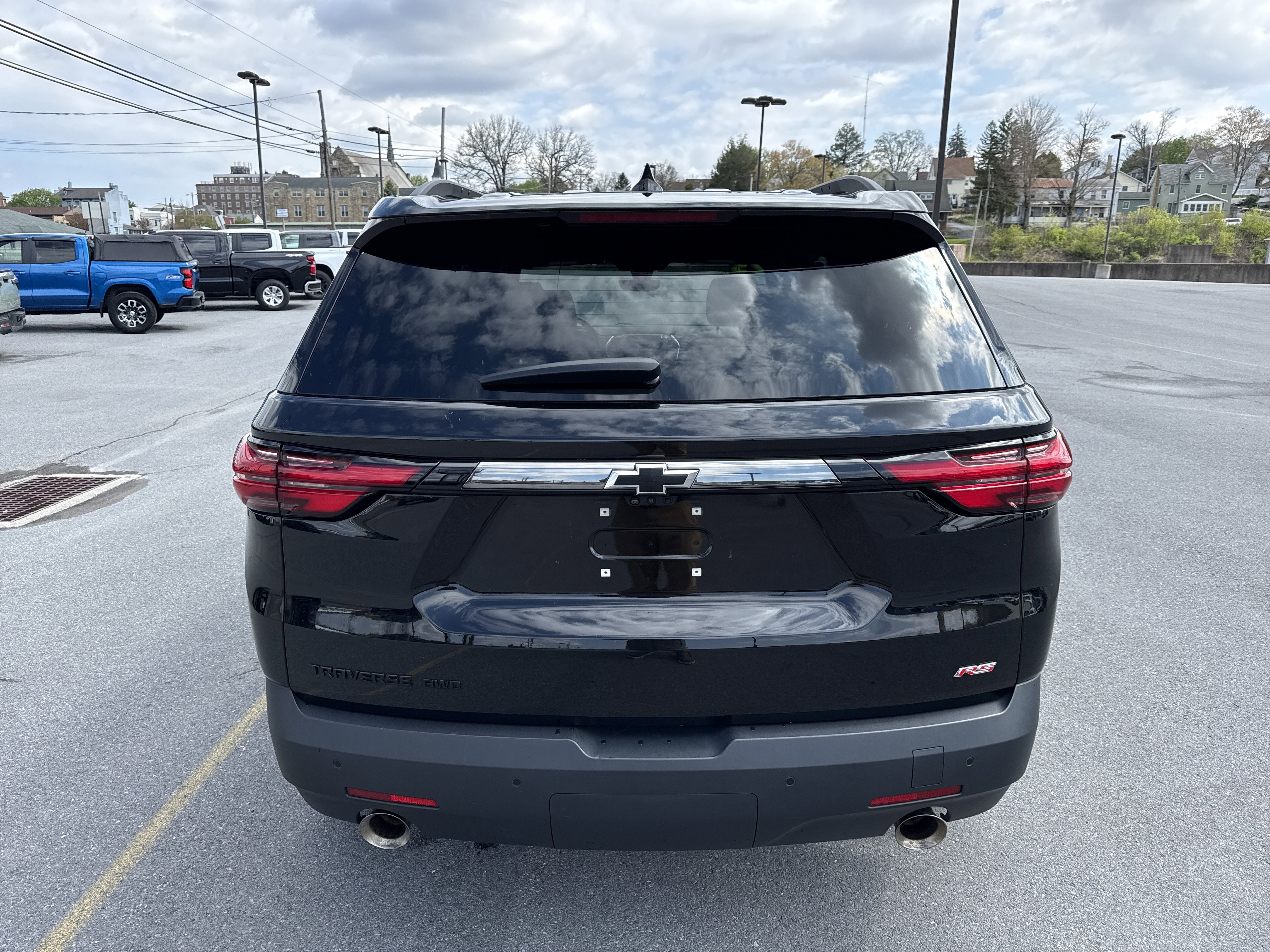 Used 2023 Chevrolet Traverse RS AWD/4WD video 4
