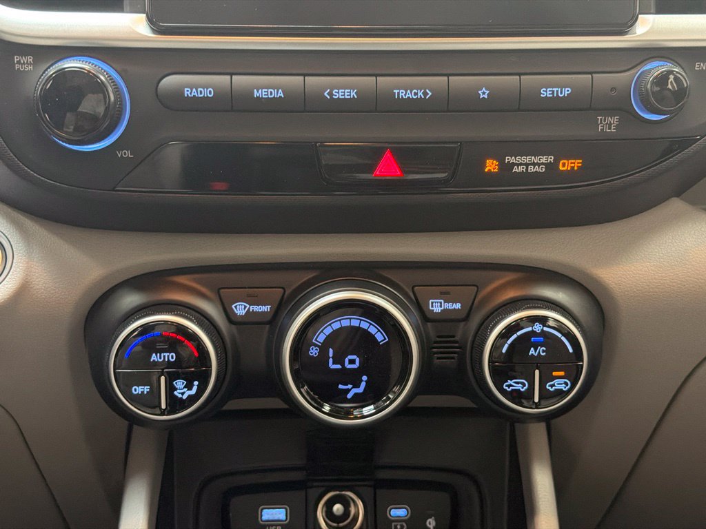 Certified 2026 Hyundai Venue SEL FWD image 16